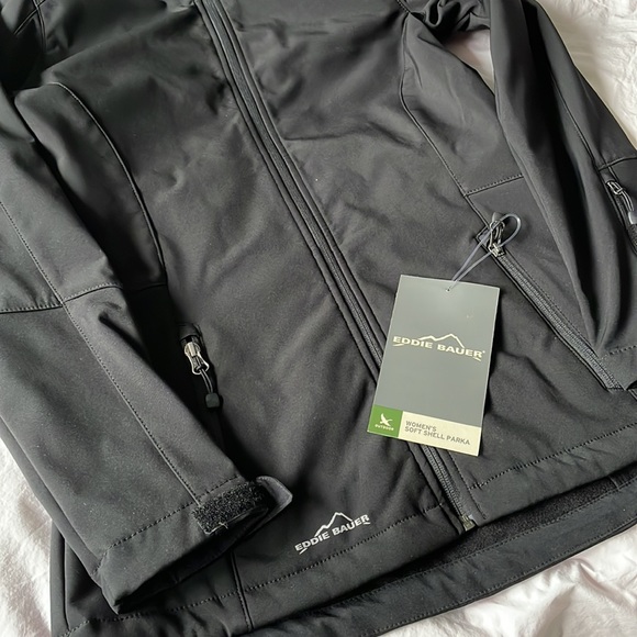 ⭐️NWT⭐️ | Black soft shell parka- Eddie Bauer - Picture 2 of 13